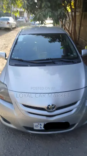 Toyota Yaris 2009 Silver