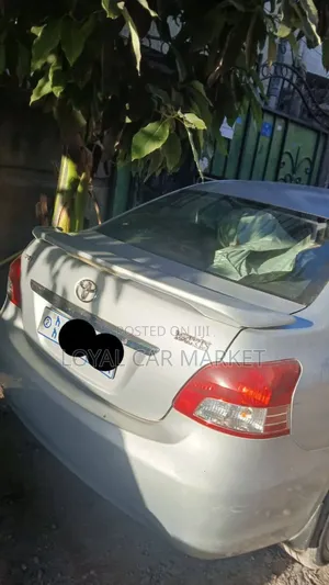 Toyota Yaris 2009 Silver