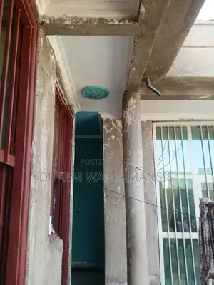 6bdrm House in Dukam, East Shewa for sale