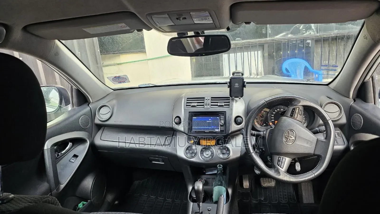 Toyota RAV4 2011 Silver