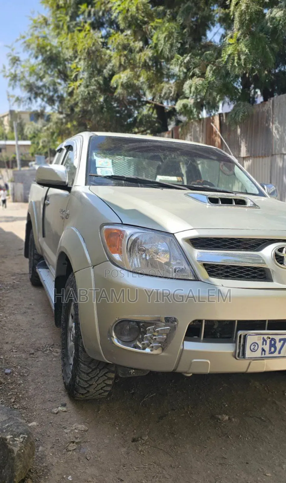 Toyota Hilux 2007 Gold