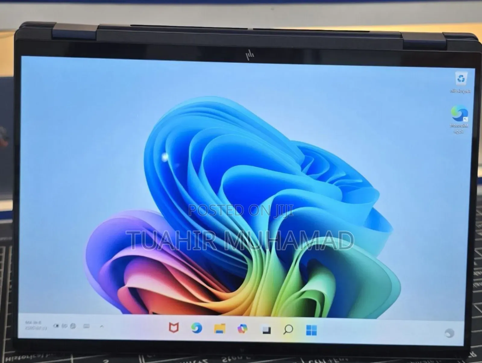 New Laptop HP OmniBook 5 16" 16GB Intel Core Ultra 7 SSD 1T