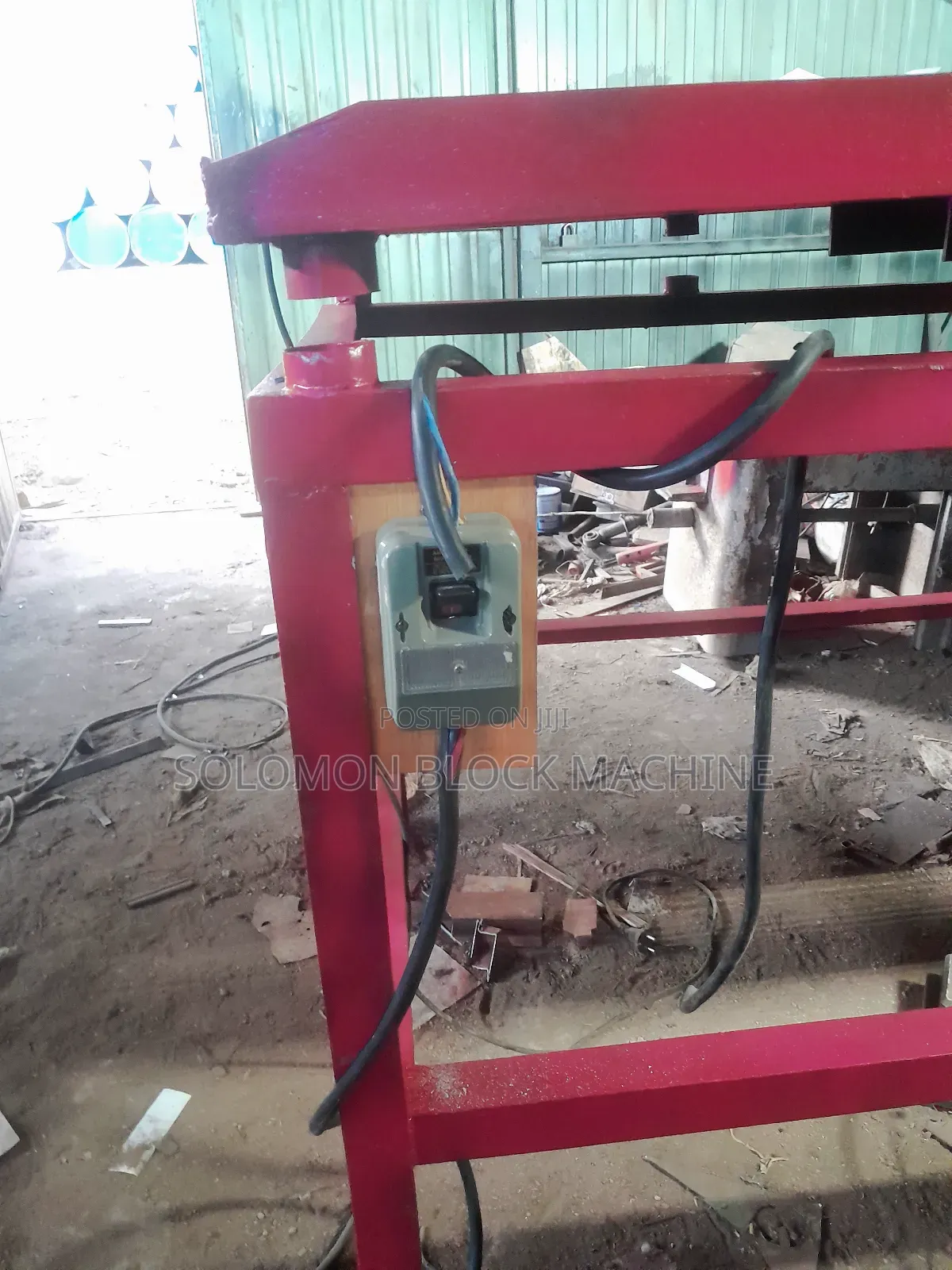 የ ተራዞ /ቴራዞ ማምረቻ ማሽን (Terazo, Terazo Machine)