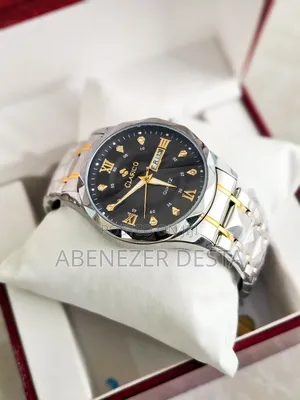 Classico Quartz Analog Men's Watch With a Black Silver-Gold Stainless