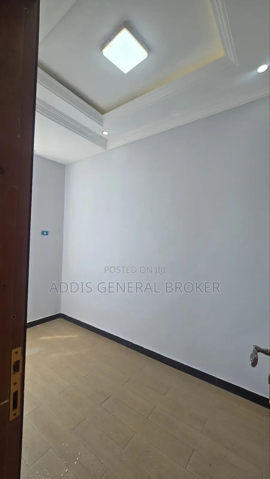 3bdrm Apartment in Haile Garment, Nifas Silk-Lafto for sale