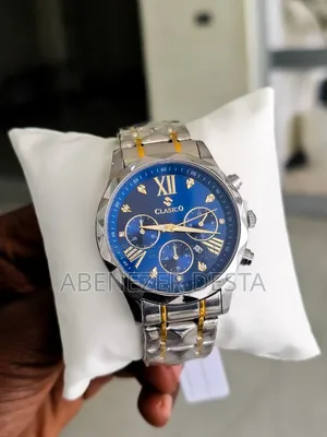 Clasico Men's Quartz Watch With a Blue Dial, a Stainless Steel