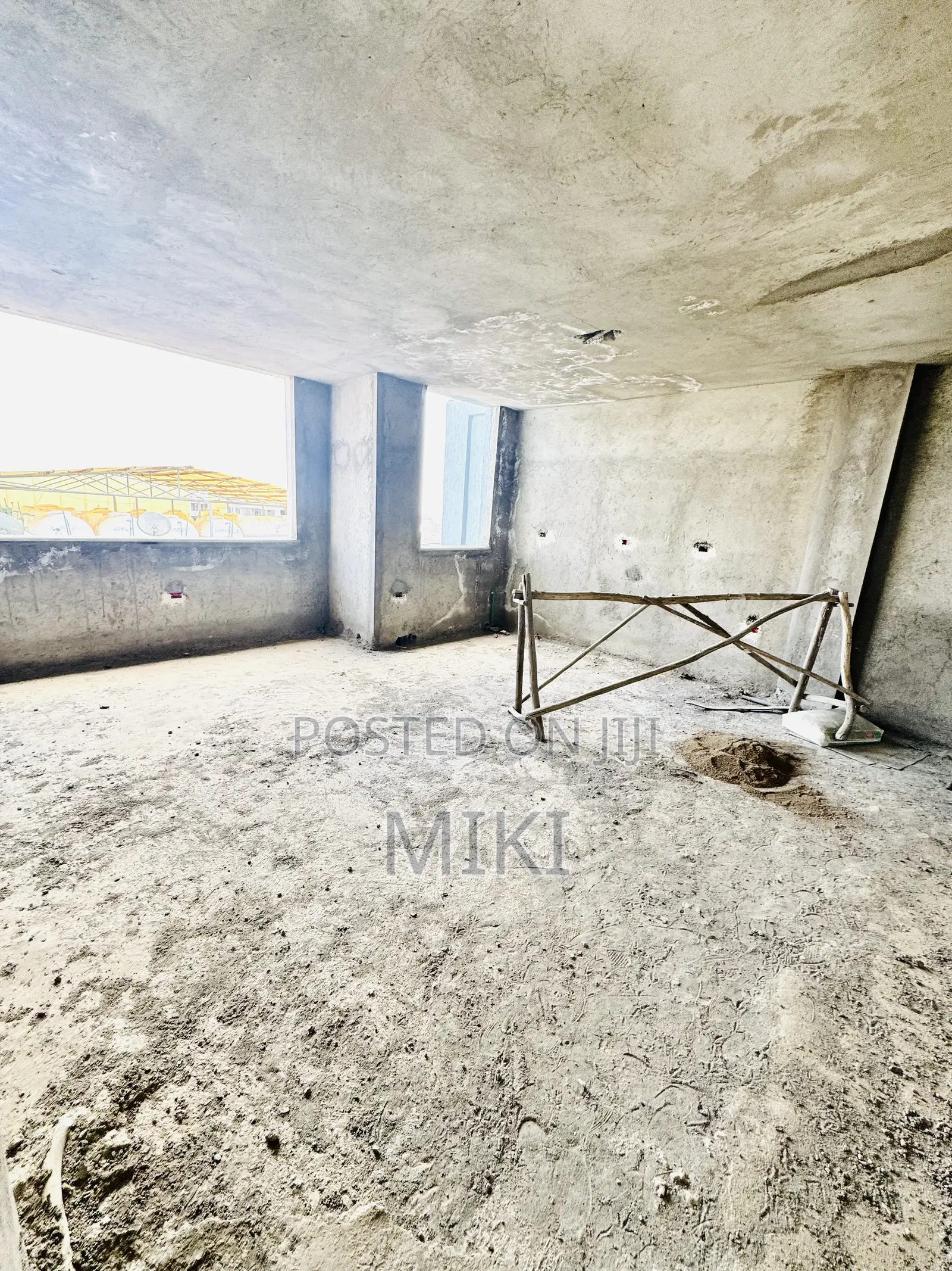 3 Bedroom Apartment For Sale