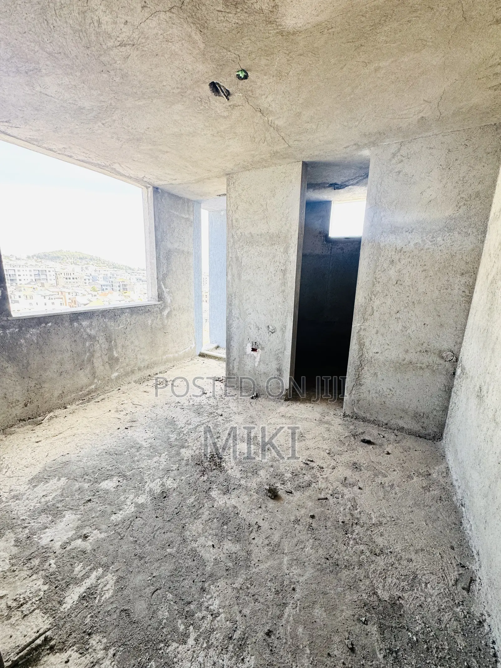 3 Bedroom Apartment For Sale