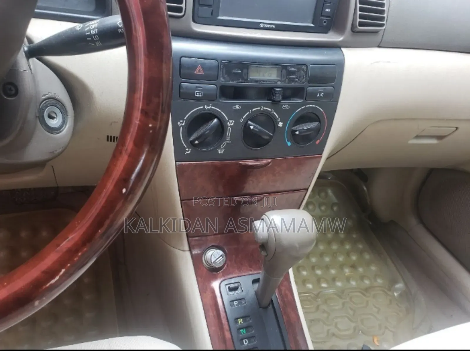 Toyota Corolla 2001 Silver