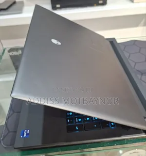 New Laptop Alienware M17x R2 32GB Intel Core I9 SSD 1T