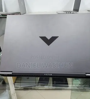 New Laptop HP Victus 15 16GB Intel Core I7 SSD 512GB