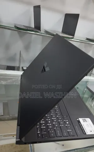 New Laptop HP Victus 15 16GB Intel Core I7 SSD 512GB