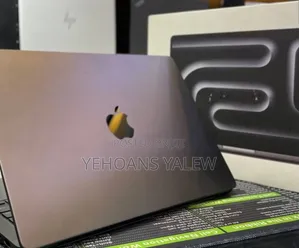 New Apple MacBook Pro 2024 M4 14-Inch 48GB Apple M4 Pro SSD 512GB