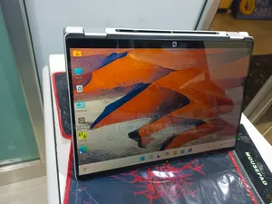 New Laptop HP OmniBook 5 Flip 8GB Intel Core 5 SSD 512GB