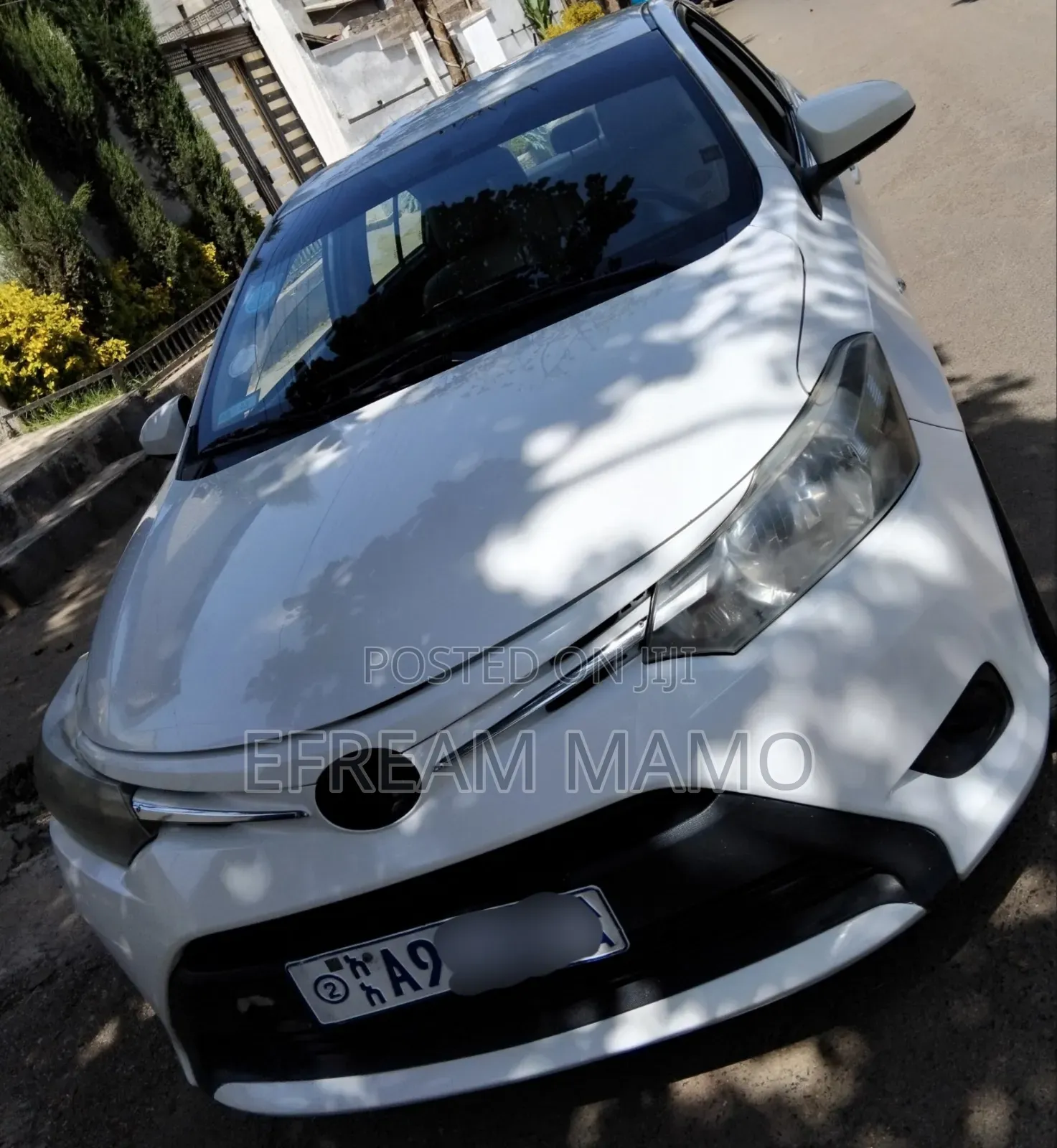 Toyota Yaris 2013 White