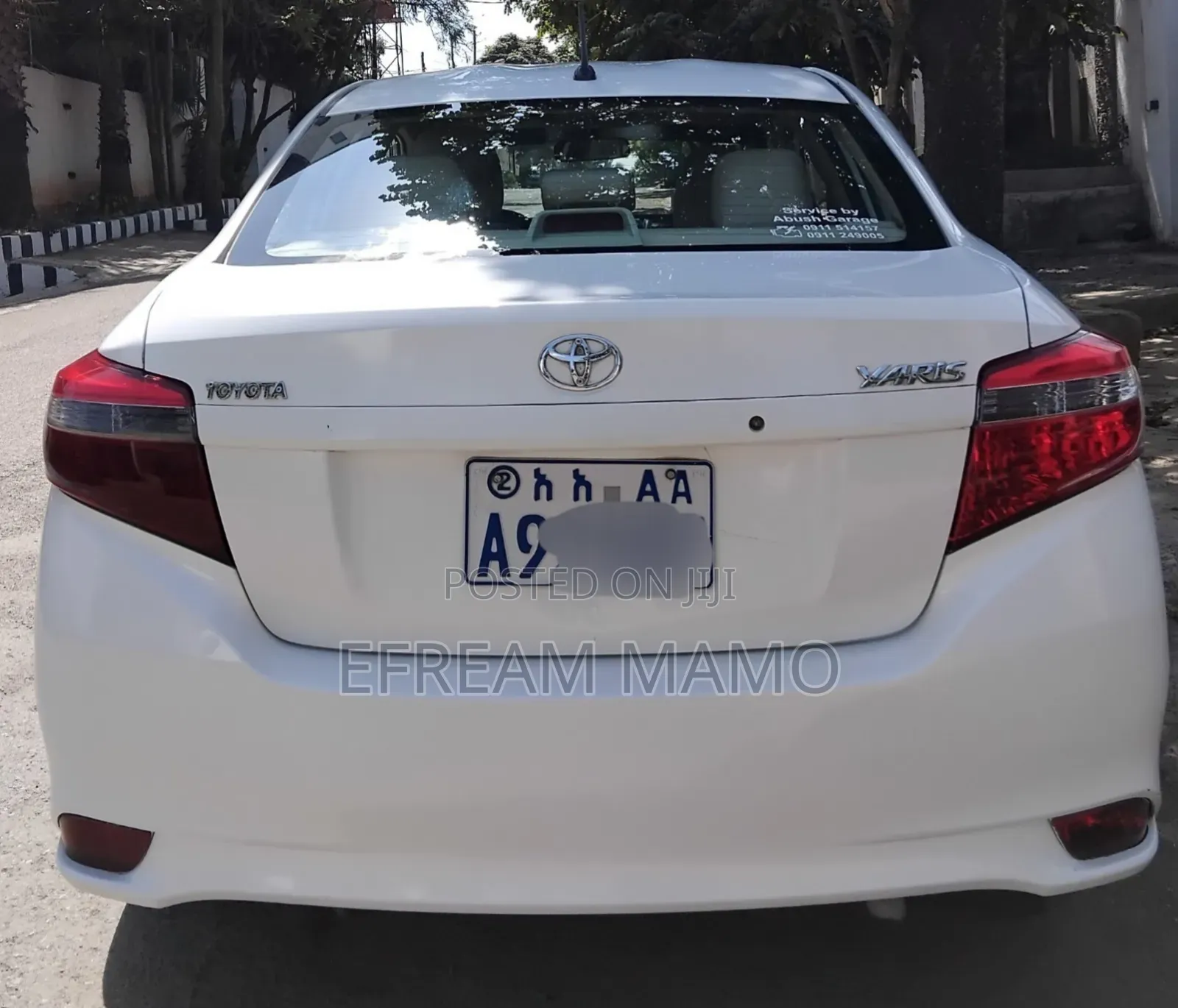 Toyota Yaris 2013 White
