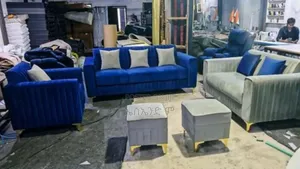 Visionary Vistas Sofa Design With Table