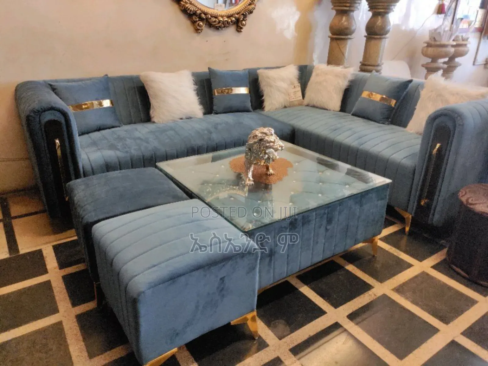 Harmonies Sofa Design With Table