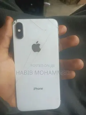 Apple iPhone X 64 GB White