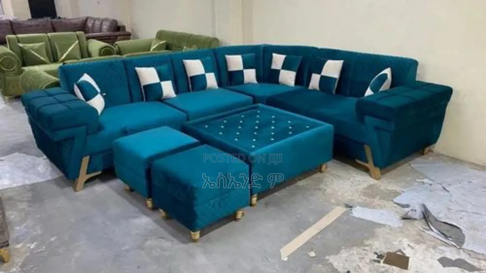 Bliss Sofa Style With Table Design