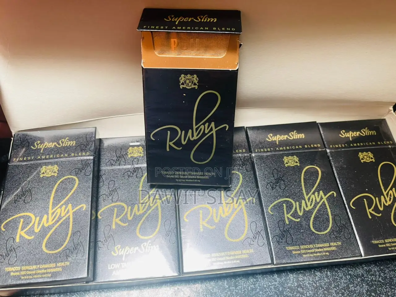 Ruby Super Slim Cigarette