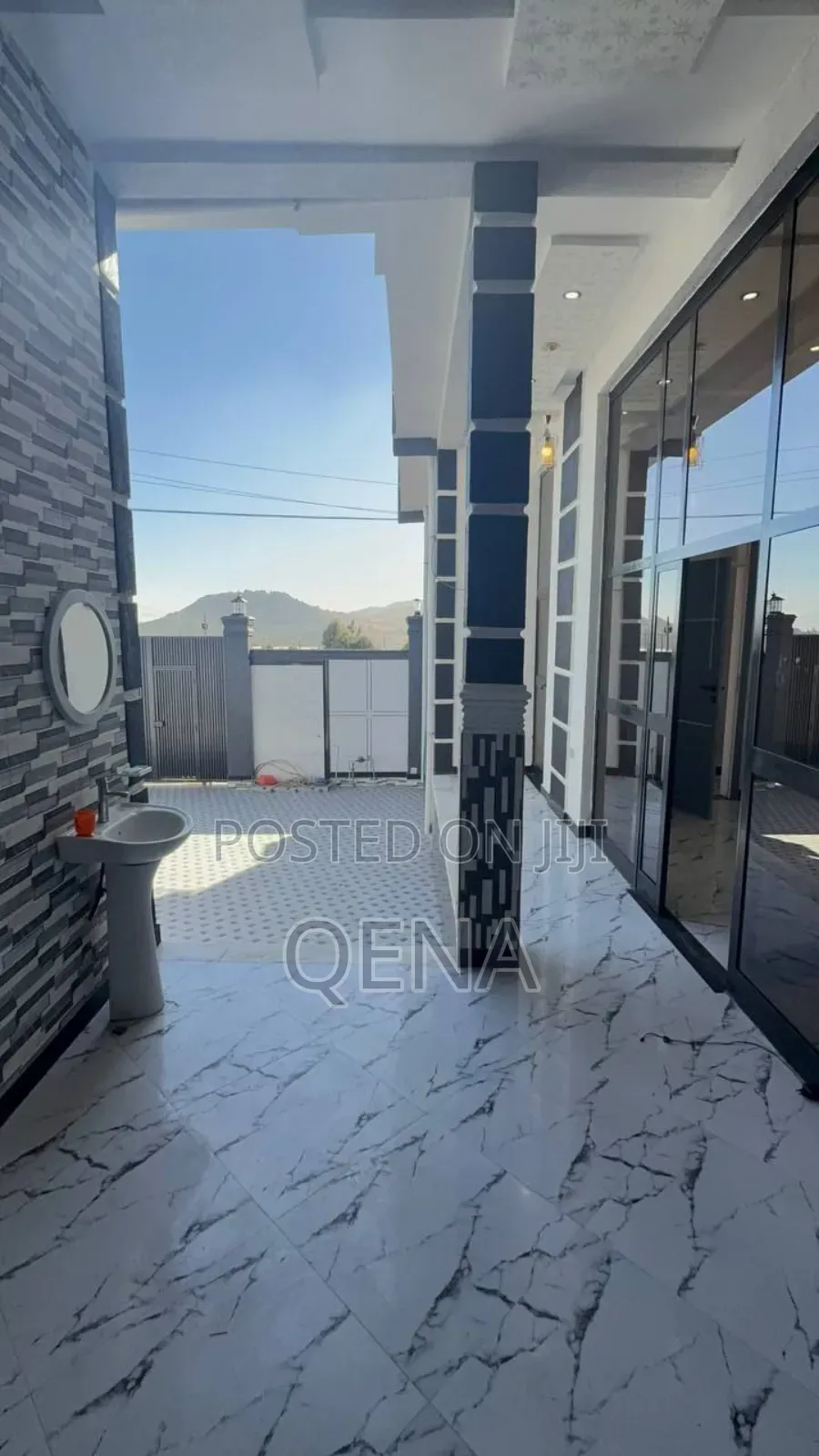 Furnished 5bdrm Villa in Oromia-Finfinne for sale