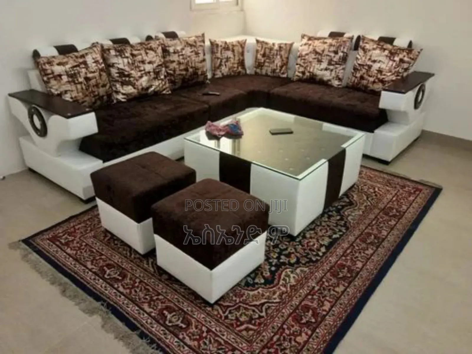 Cloud Nine Sofa.4 Style With Table