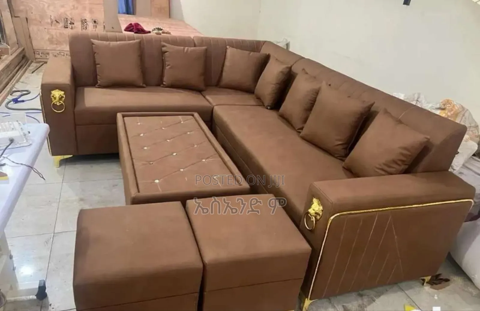 Suget Style Sofa With Table Fully Leather