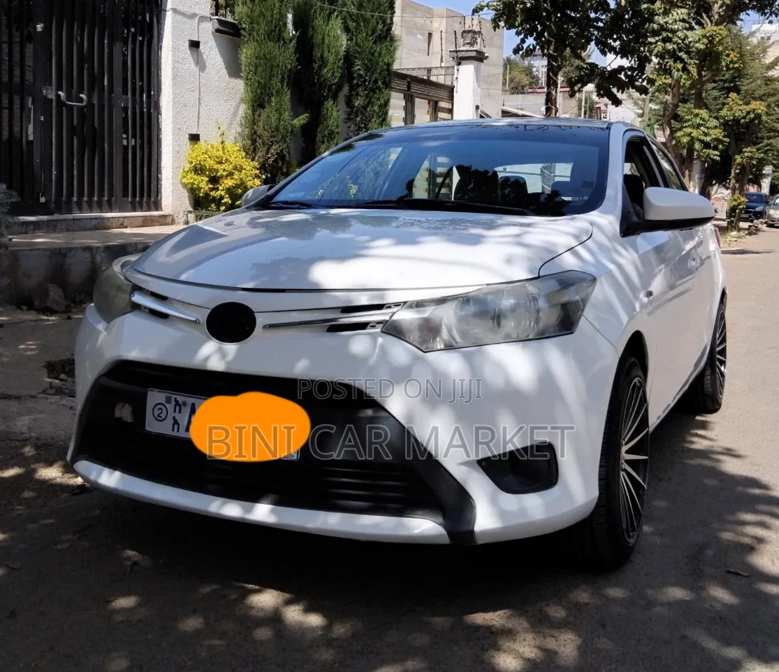 Toyota Yaris 2013 White