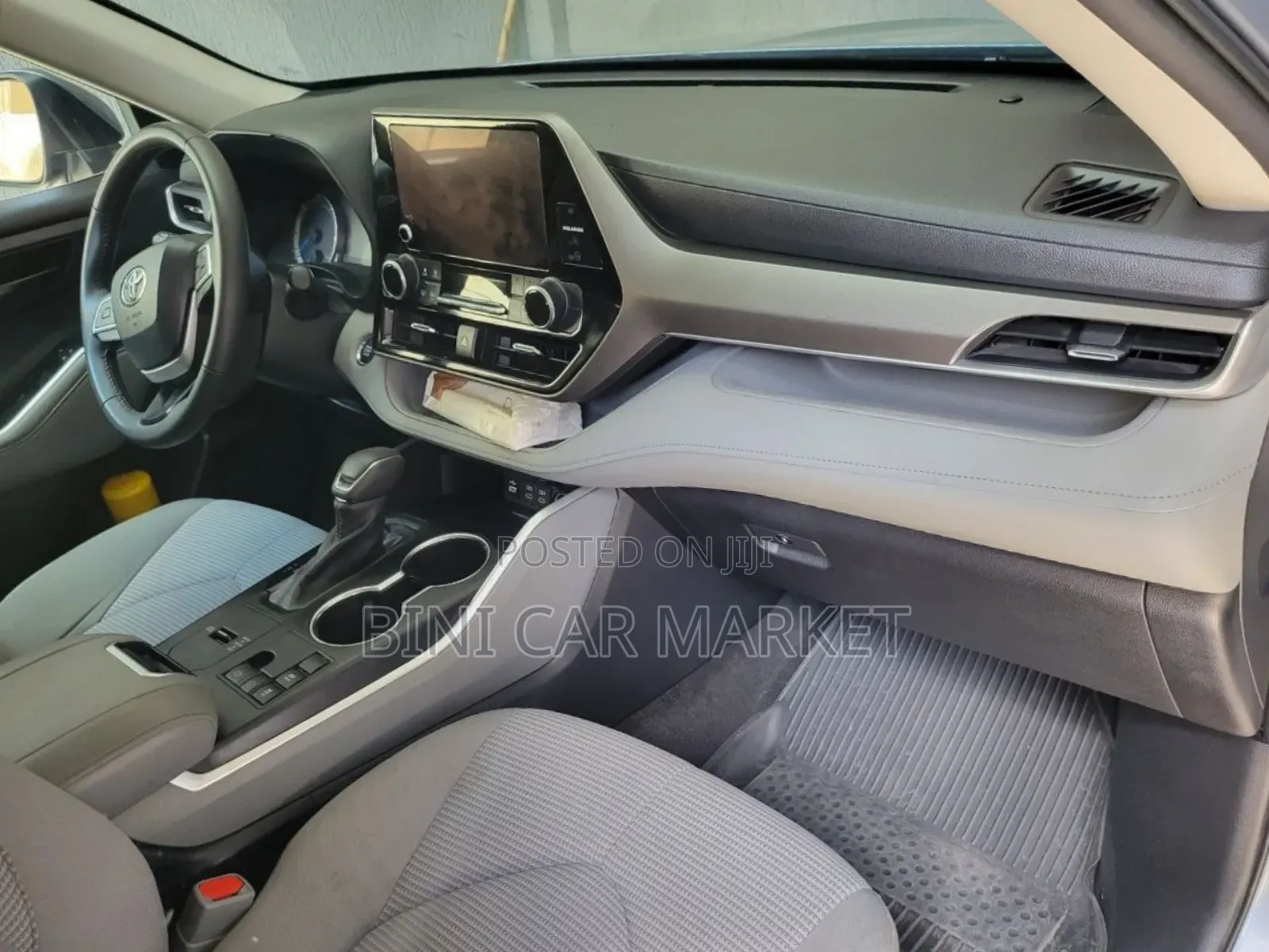 Toyota Highlander Hybrid 2023 Gray