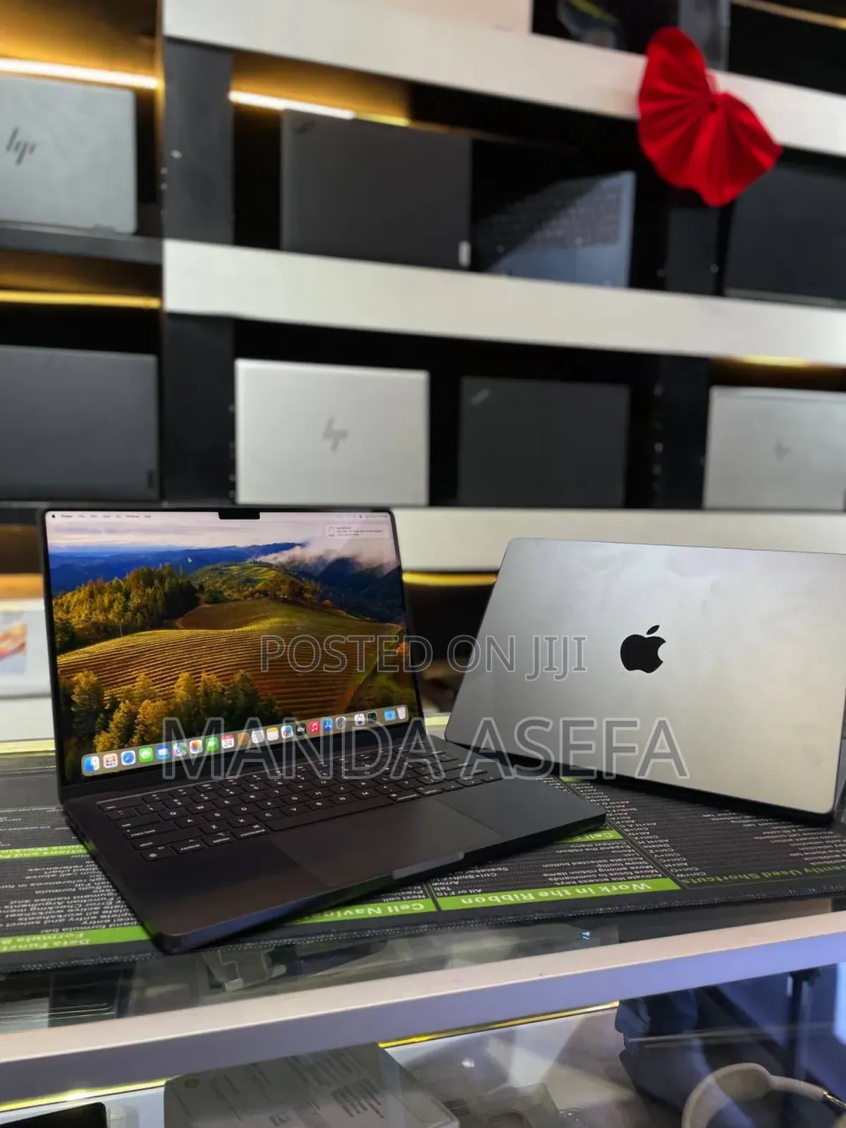 New Laptop Apple MacBook Pro 64GB Apple M4 Max SSD 1T