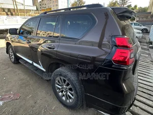 Toyota Land Cruiser Prado 2019 Brown