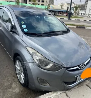 Hyundai Avante 2014 Gray