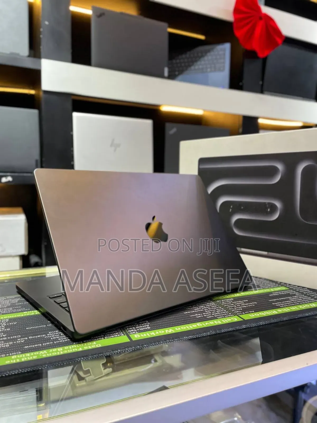 New Laptop Apple MacBook Pro 48GB Apple M4 Pro SSD 512GB