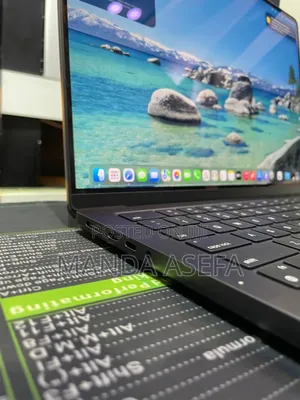 New Laptop Apple MacBook Pro 48GB Apple M4 Pro SSD 512GB