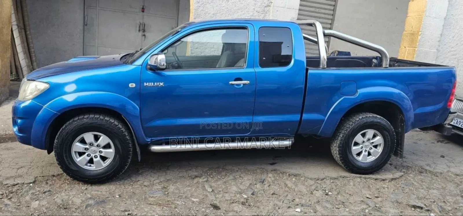 Toyota Hilux 2009 Blue