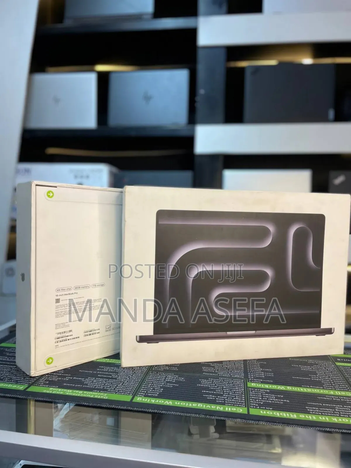 New Laptop Apple MacBook Pro 36GB Apple M4 Max SSD 1T