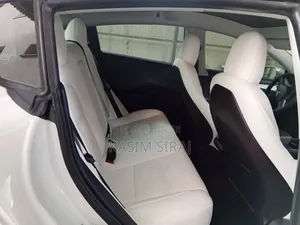 Tesla Model Y 75D kWh Long Range AWD 2023 White