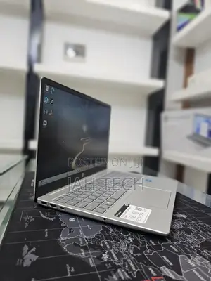 New Laptop HP Stream Notebook 8GB Intel Core I3 SSD 256GB
