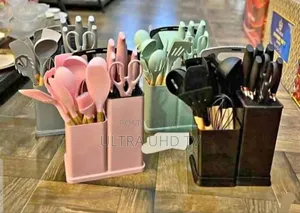 19-piece Silicone Kitchen Utensil And Knife Set With A Holder.