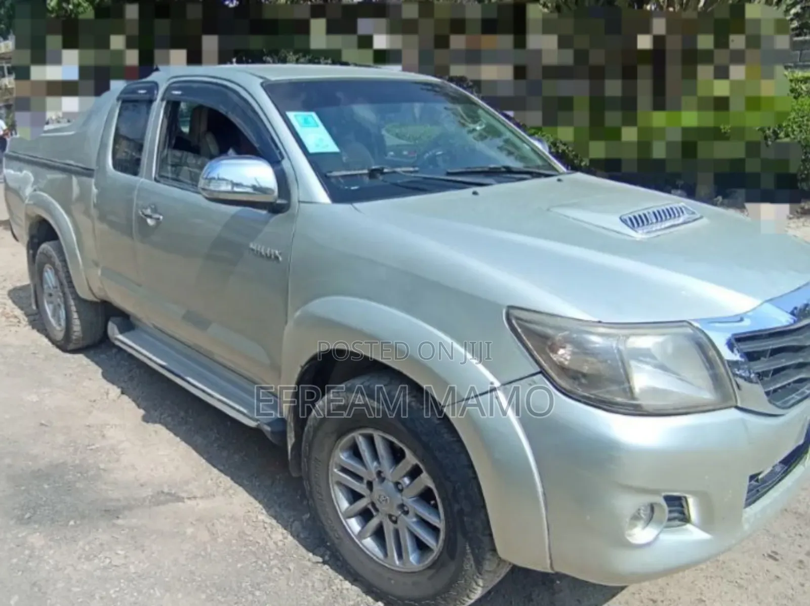 Toyota Hilux 2013 Gold
