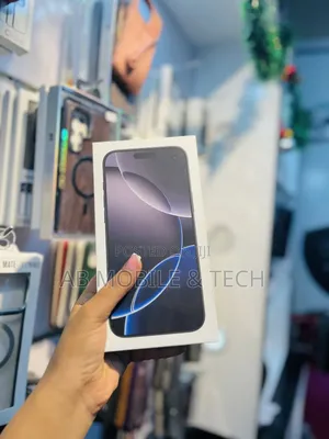 New Apple iPhone 16 Pro Max 256 GB Black