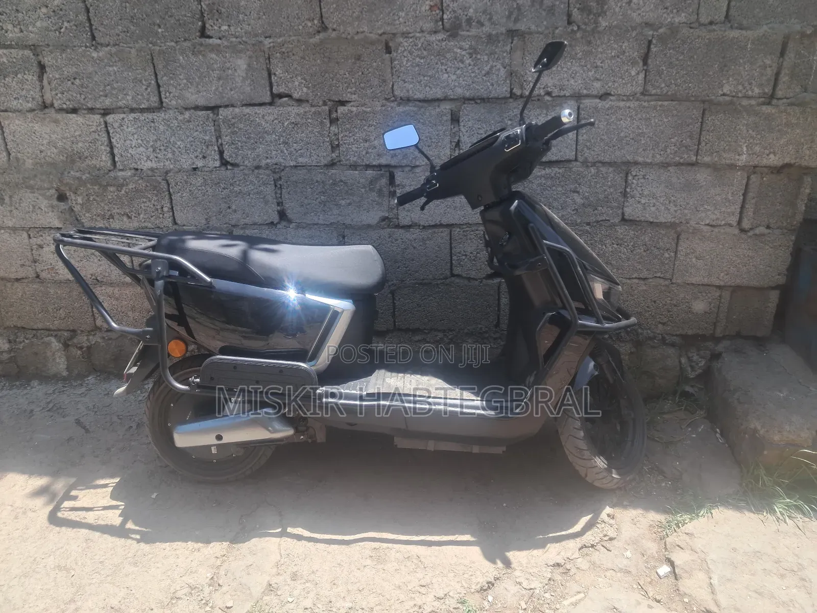 Bajaj Pulsar NS 200 2025 Black