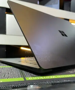New Laptop Microsoft Surface 16GB Qualcomm Snapdragon X Elite SSD 512GB