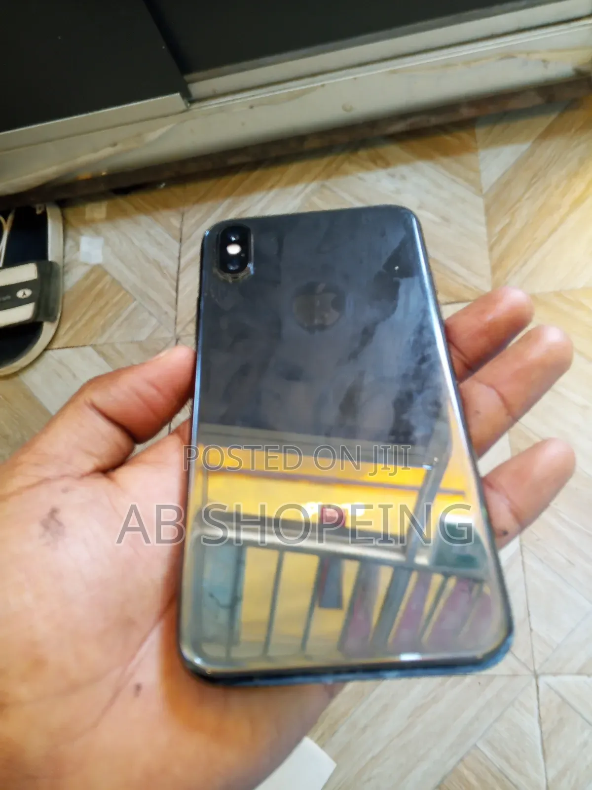 Apple iPhone X 64 GB Black