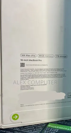 New Laptop Apple MacBook Pro 36GB Apple M4 Max SSD 1T