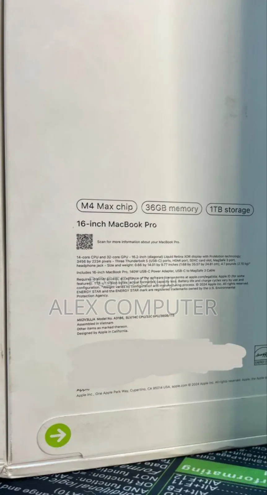 New Laptop Apple MacBook Pro 36GB Apple M4 Max SSD 1T