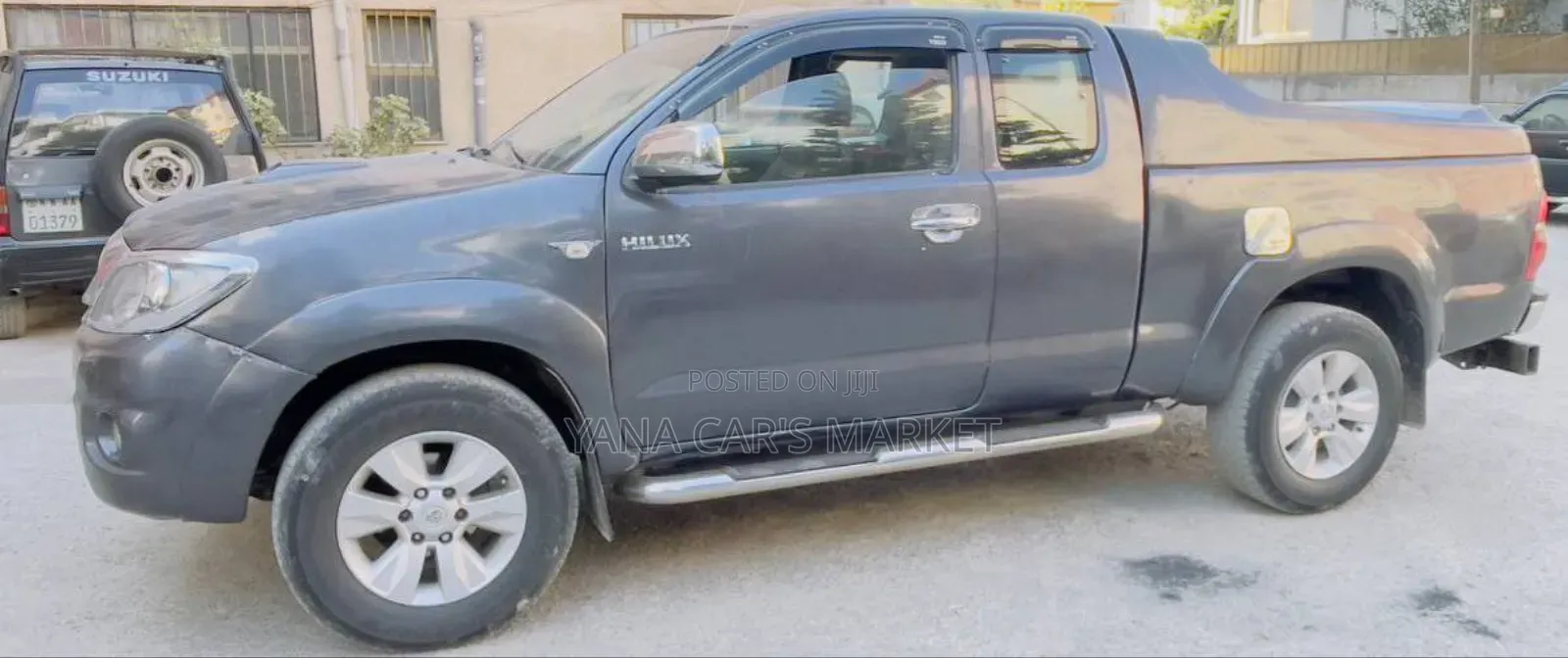 Toyota Hilux 2010 Black