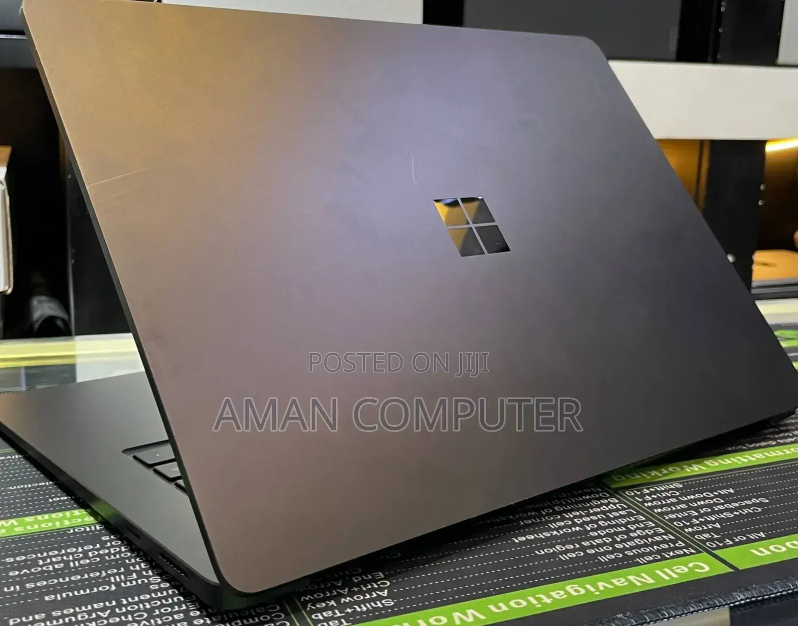 New Laptop Microsoft Surface 16GB Intel Core I7 SSD 512GB