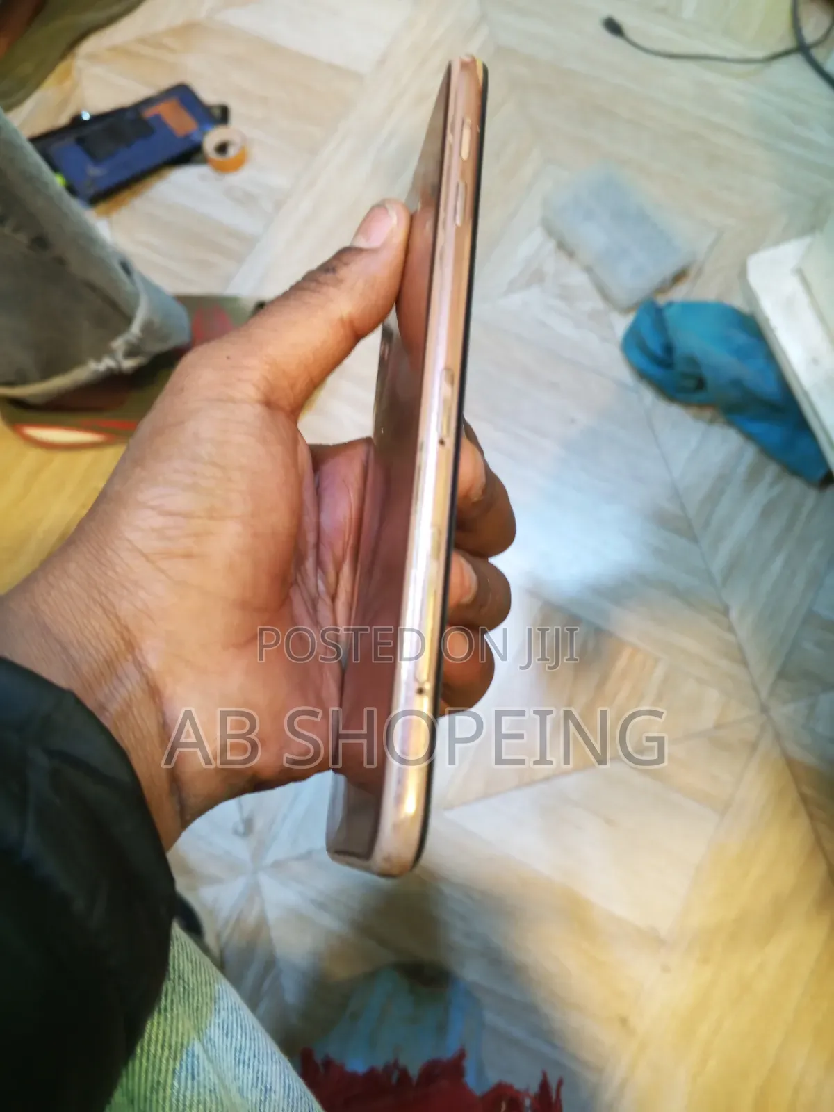 Samsung Galaxy J4 Plus 16 GB Gold